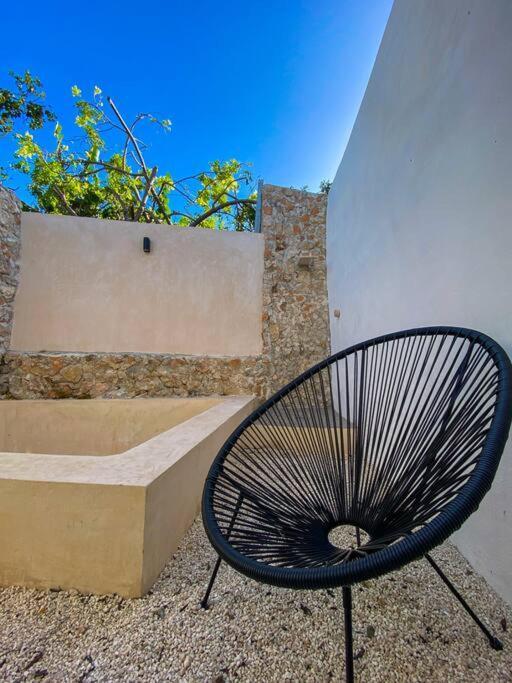 فيلا Modern Casa With Pool 7 Mins From Centro 5Min La Plancha Park ميريدا المظهر الخارجي الصورة