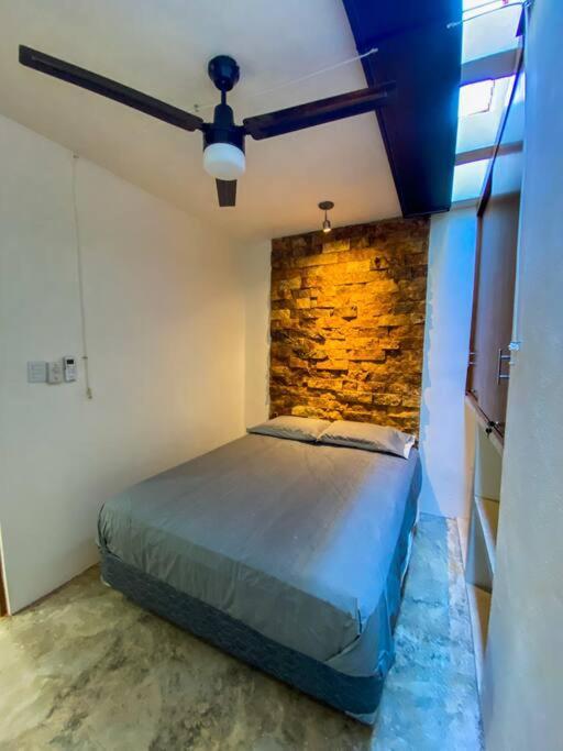 فيلا Modern Casa With Pool 7 Mins From Centro 5Min La Plancha Park ميريدا المظهر الخارجي الصورة